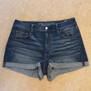 American Eagle Hi-Rise Shortie